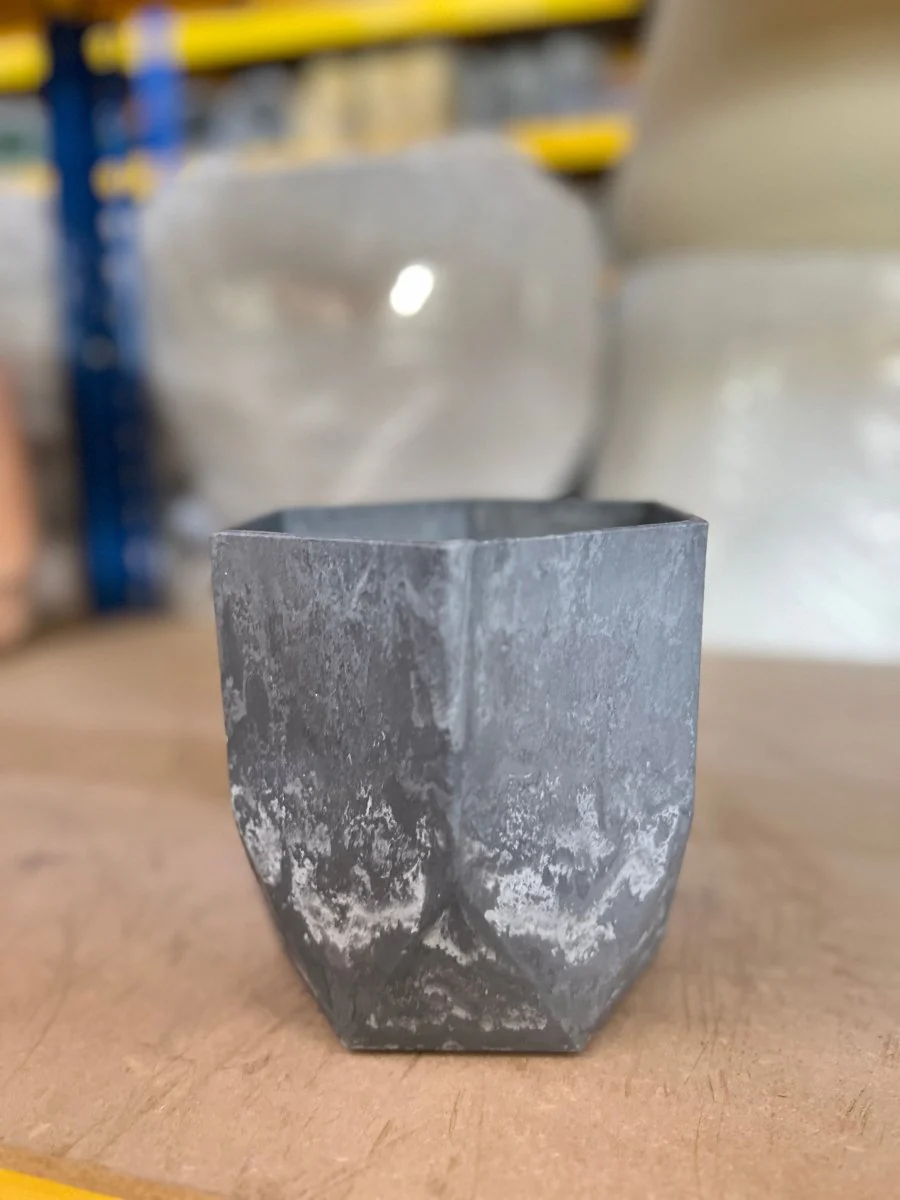 Airstone Pots - Medium - Image 10