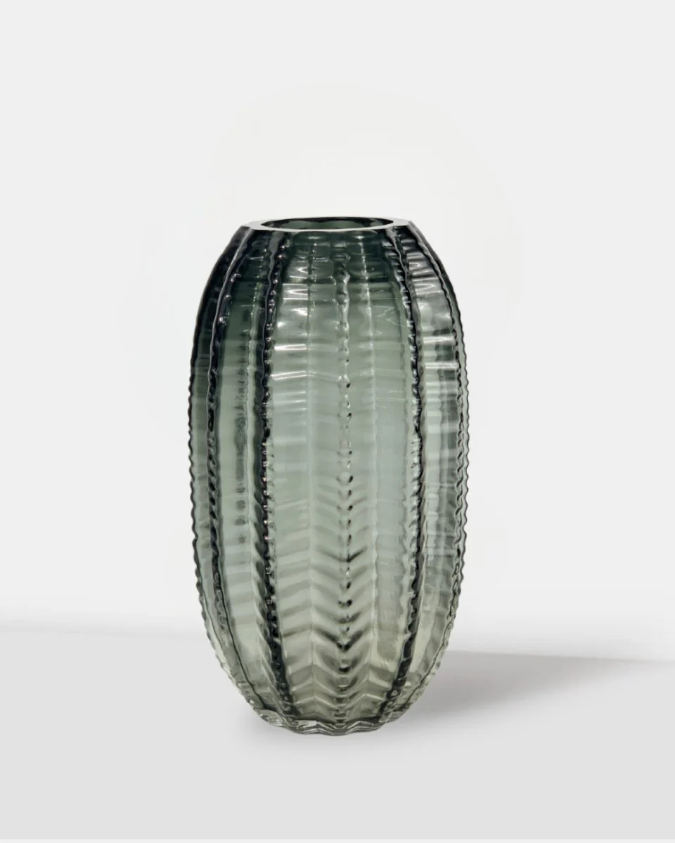Charcoal Chic Vase - Image 2