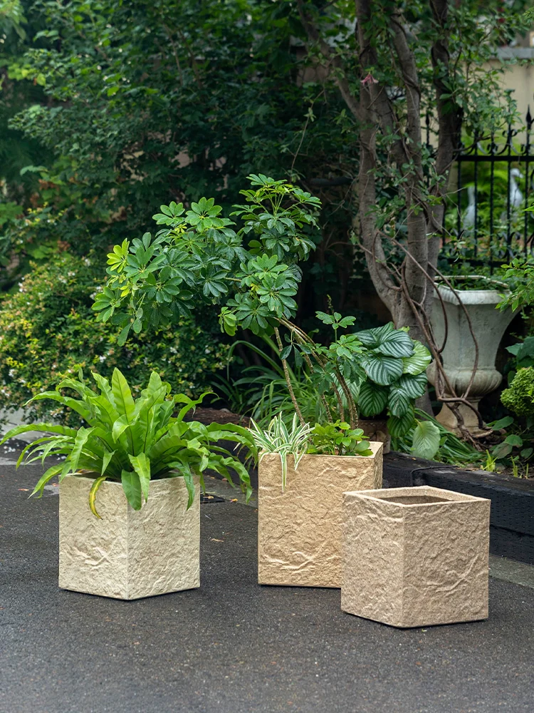 Cube Rock Pot - XL