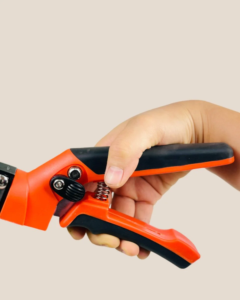 Garden Shear - Image 4