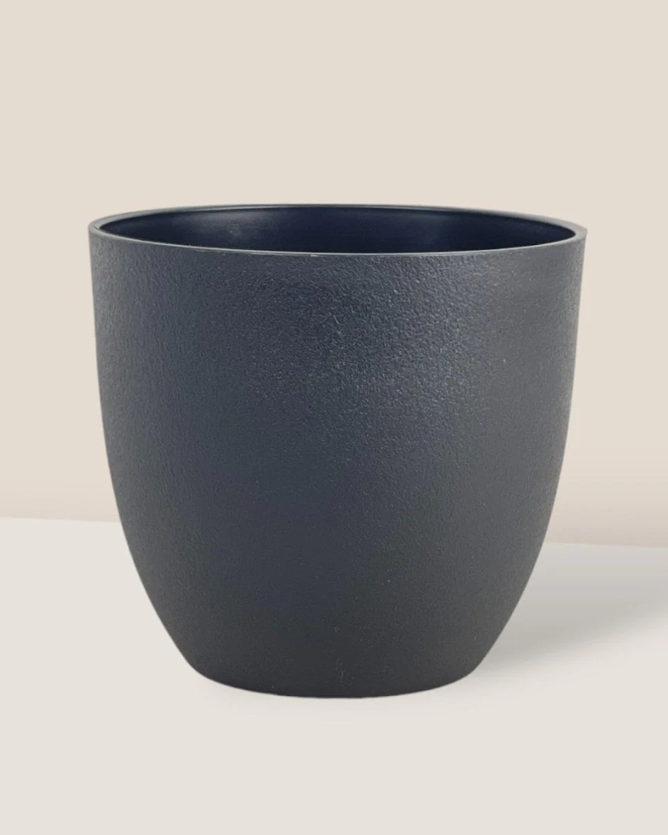Luxe Plastic Pot - Large - Image 3
