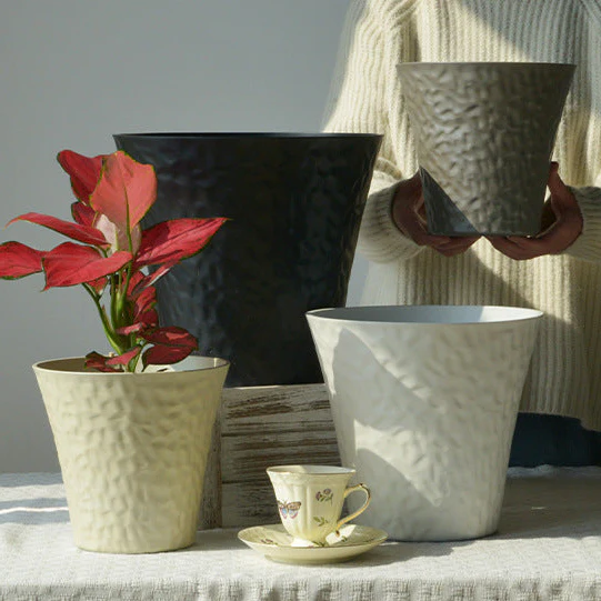 Luna Straight Cloudstone Planter - L - Image 2
