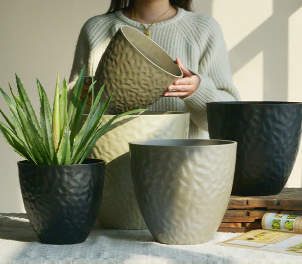 Luna Egg Pearl Cloudstone Pot - Large - Image 3