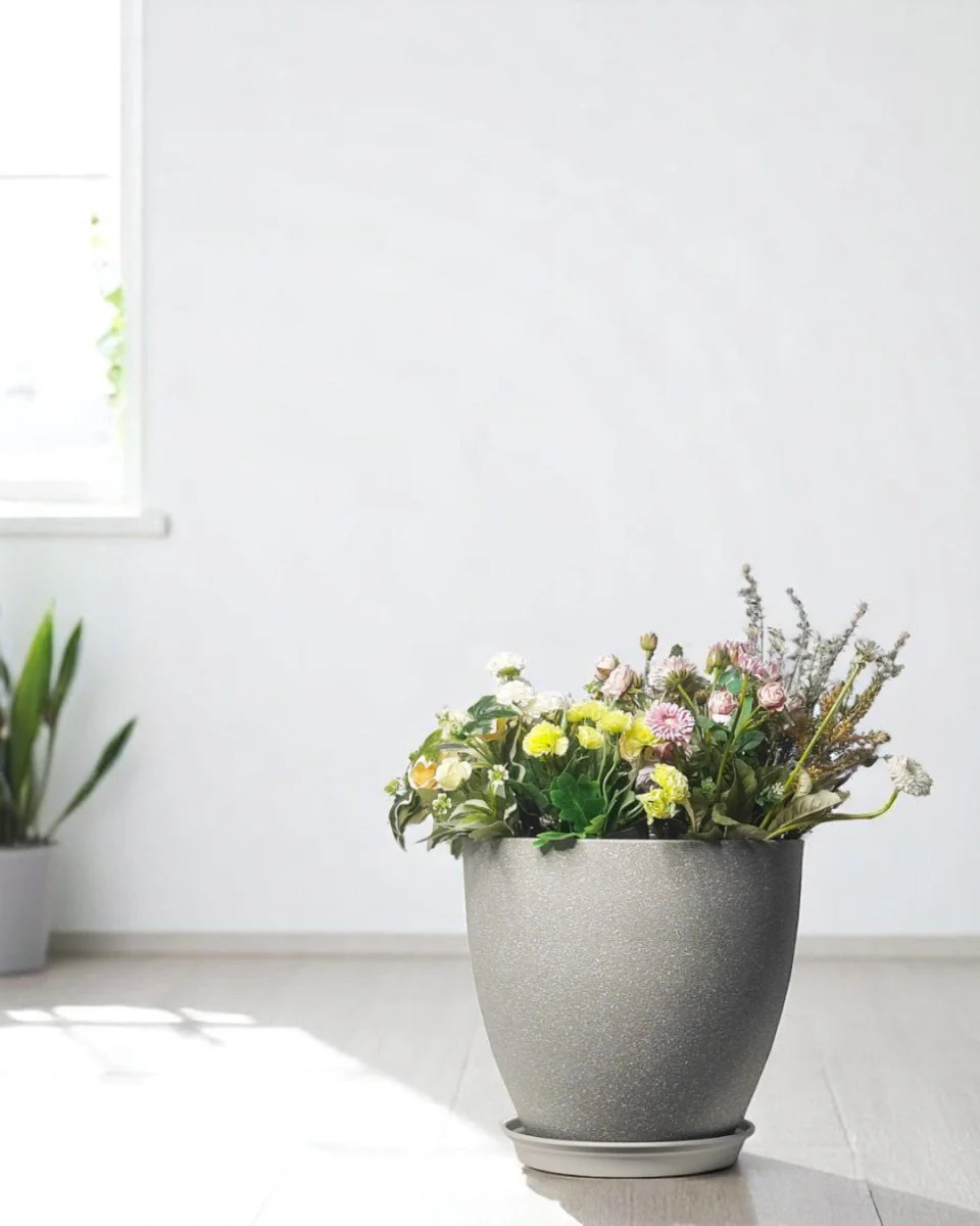 Stria Egg Pots - Medium