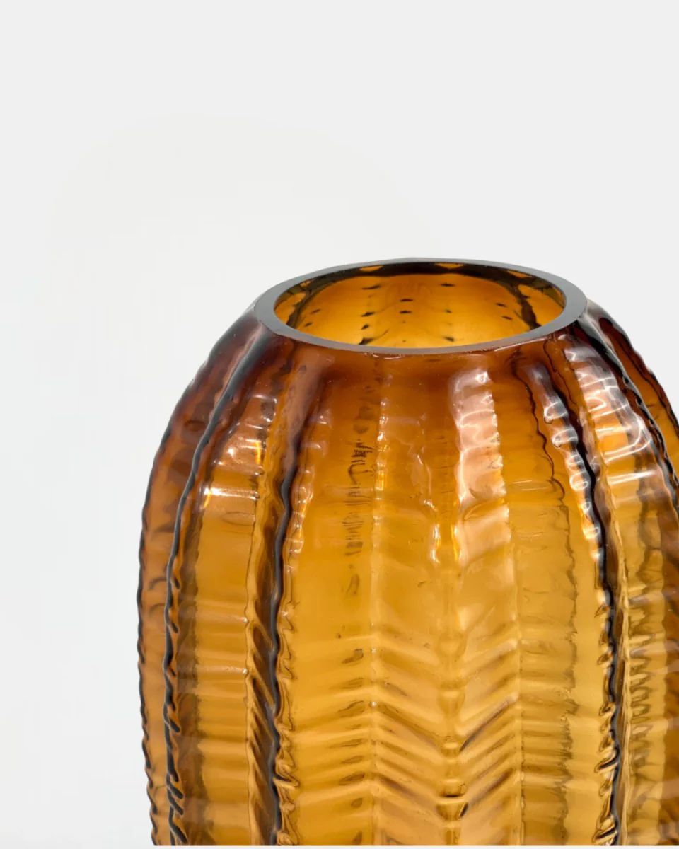 Toffee Charm Vase - Image 3